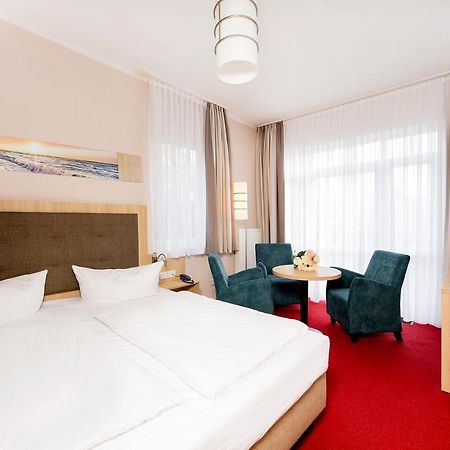 Hotel Garni Sonne Heringsdorf  Bagian luar foto