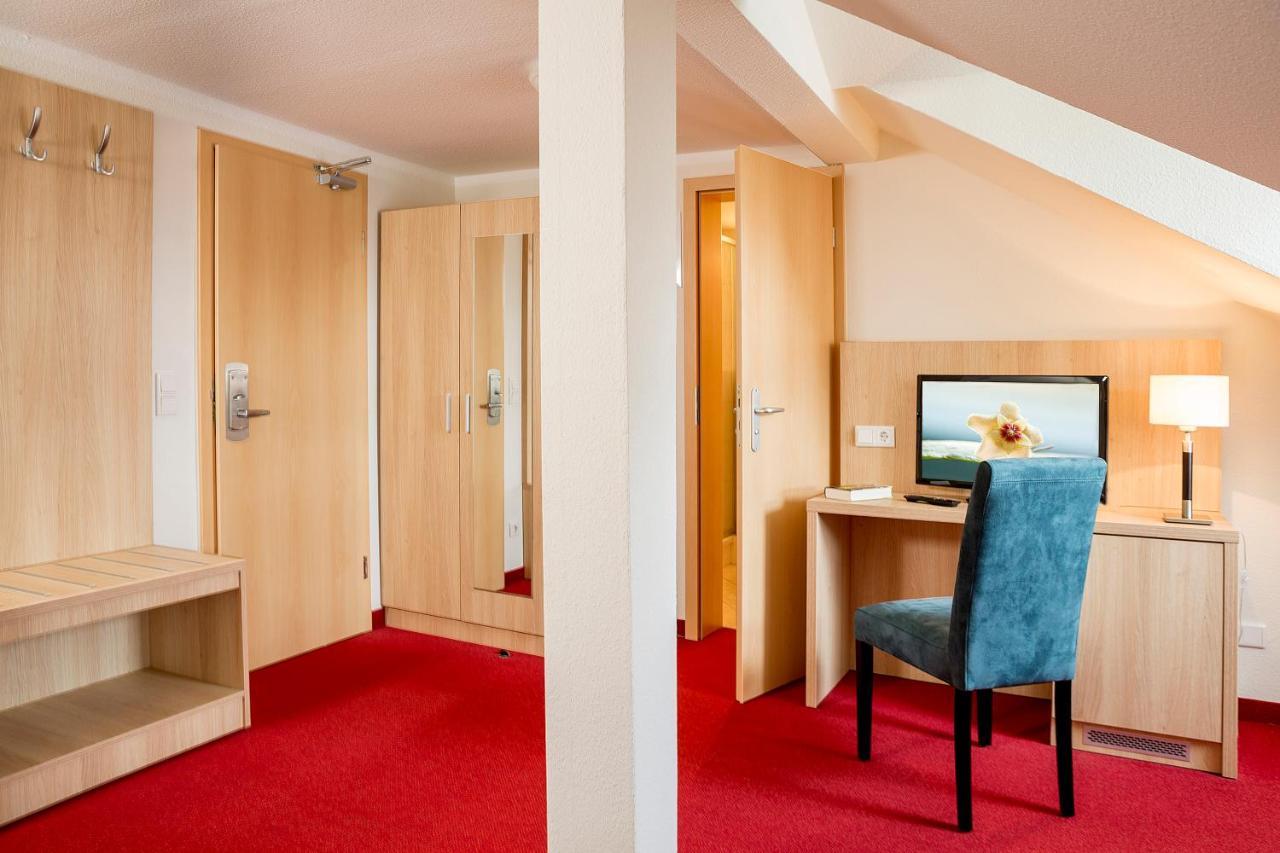 Hotel Garni Sonne Heringsdorf  Bagian luar foto