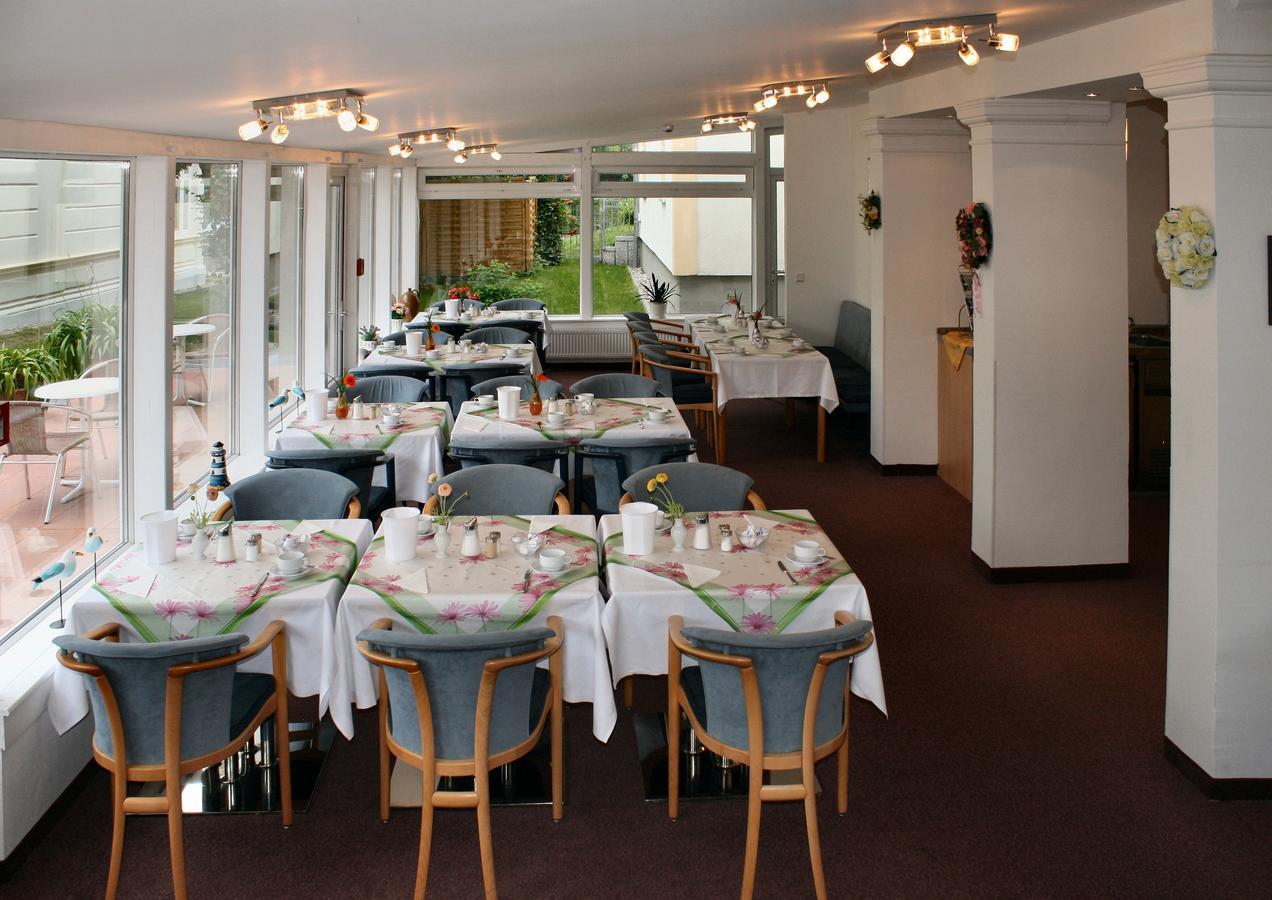 Hotel Garni Sonne Heringsdorf  Bagian luar foto